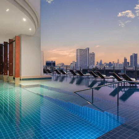 Millennium Hilton Bangkok-3